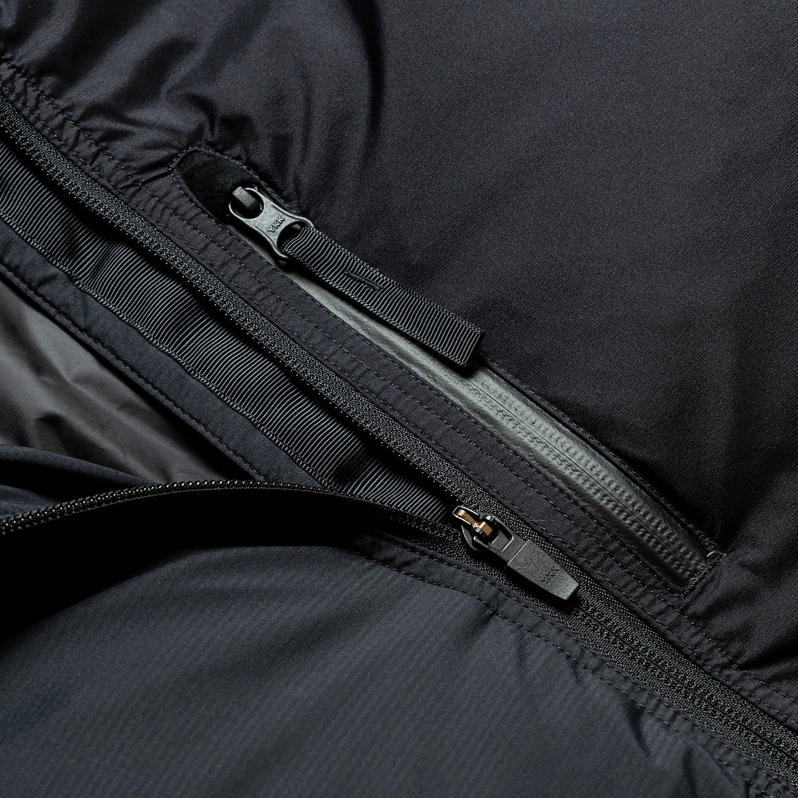 #カラー_BLACK ブラック