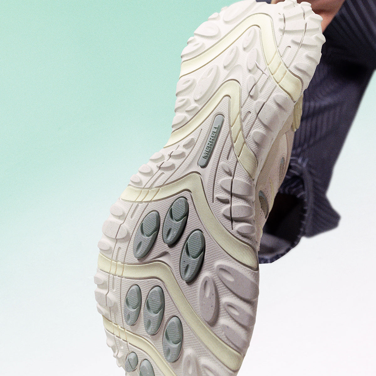 #カラー_DRAB ドラブ