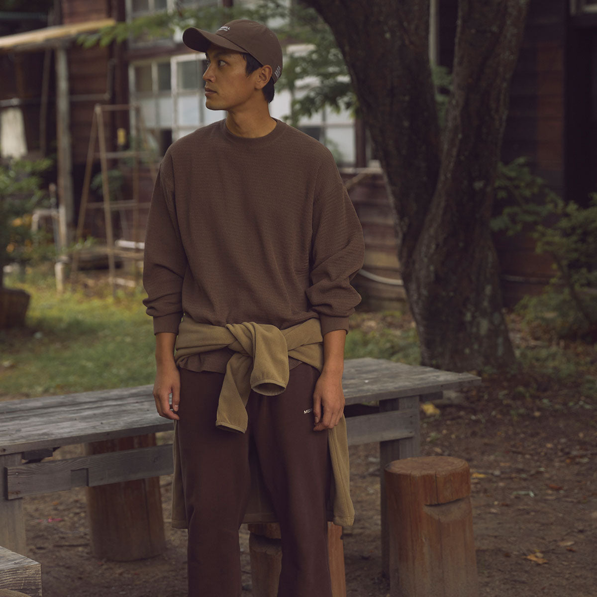 #カラー_BROWN ブラウン