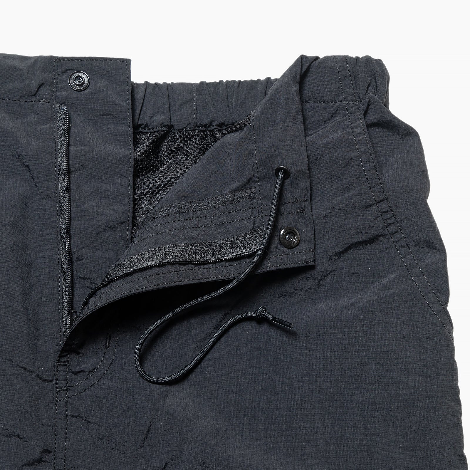 #カラー_ BLACK ブラック