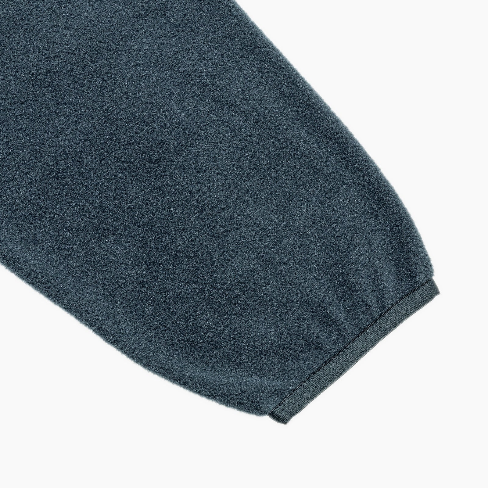 #カラー_CHACOAL チャコール