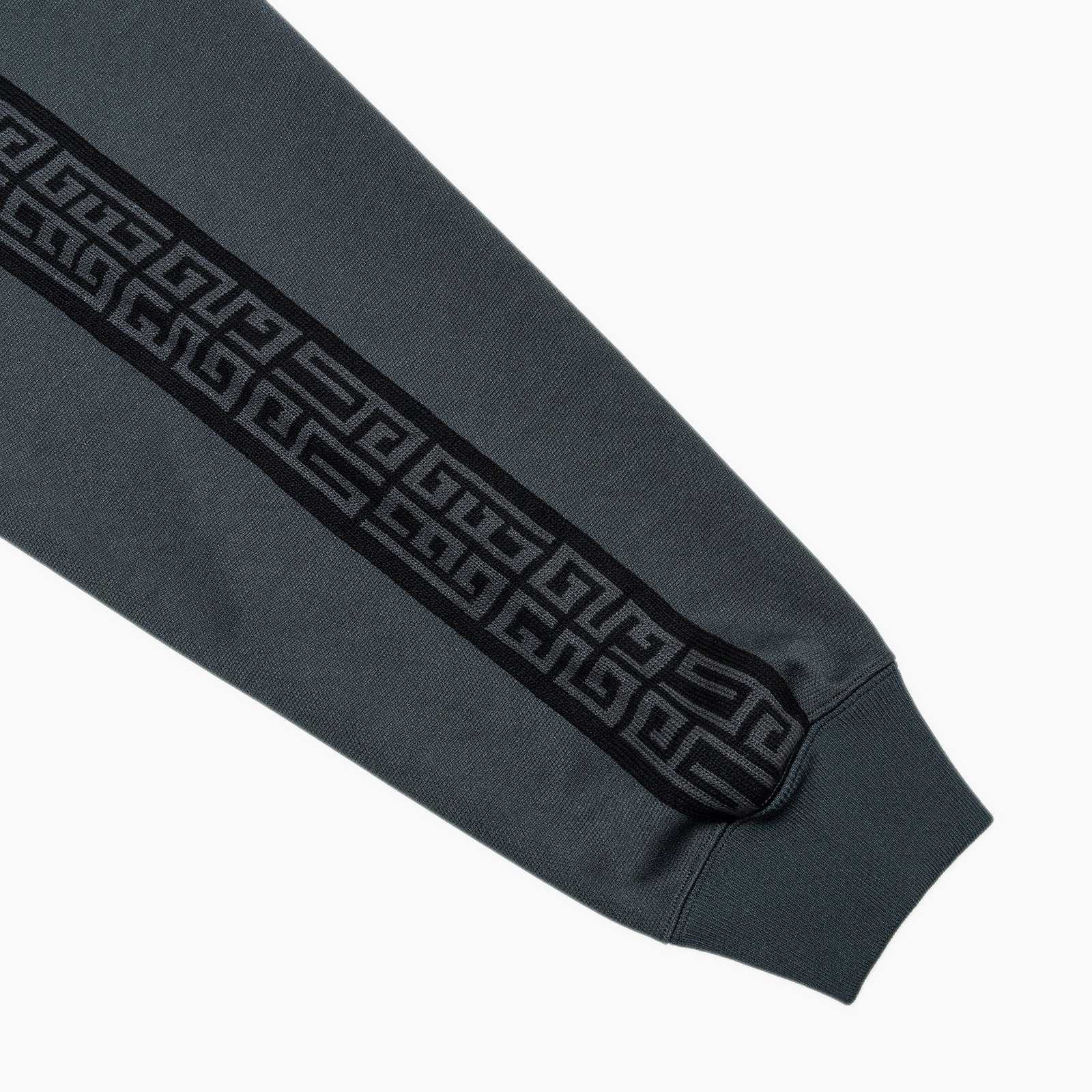 #カラー_CHACOAL チャコール