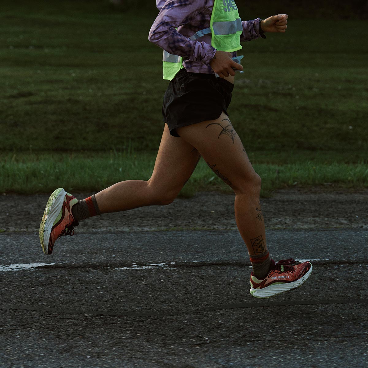 #カラー_MTL CRIMSON/BLOSSOM エムティーエル クリムゾン/ブロッサム