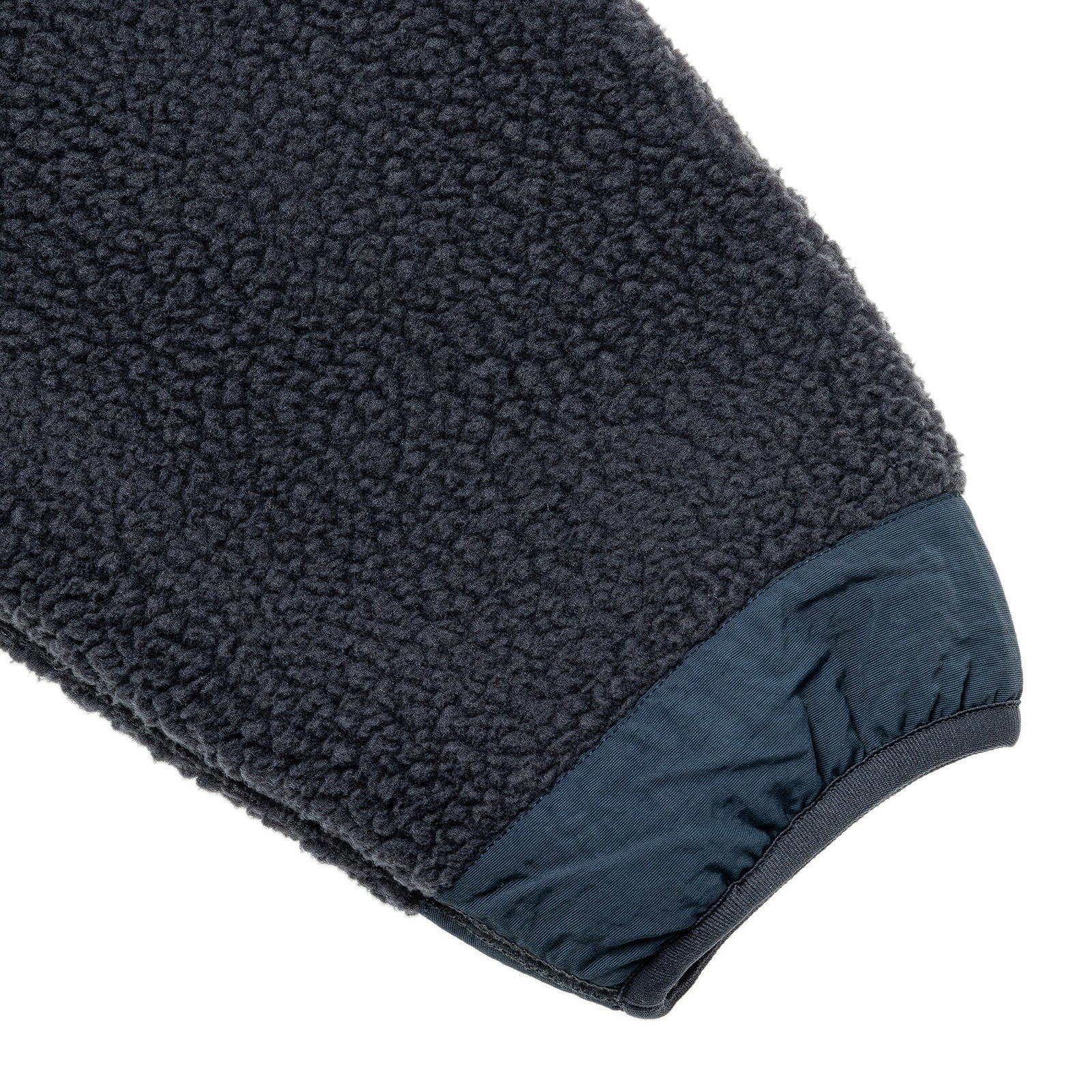 #カラー_CHACOAL チャコール