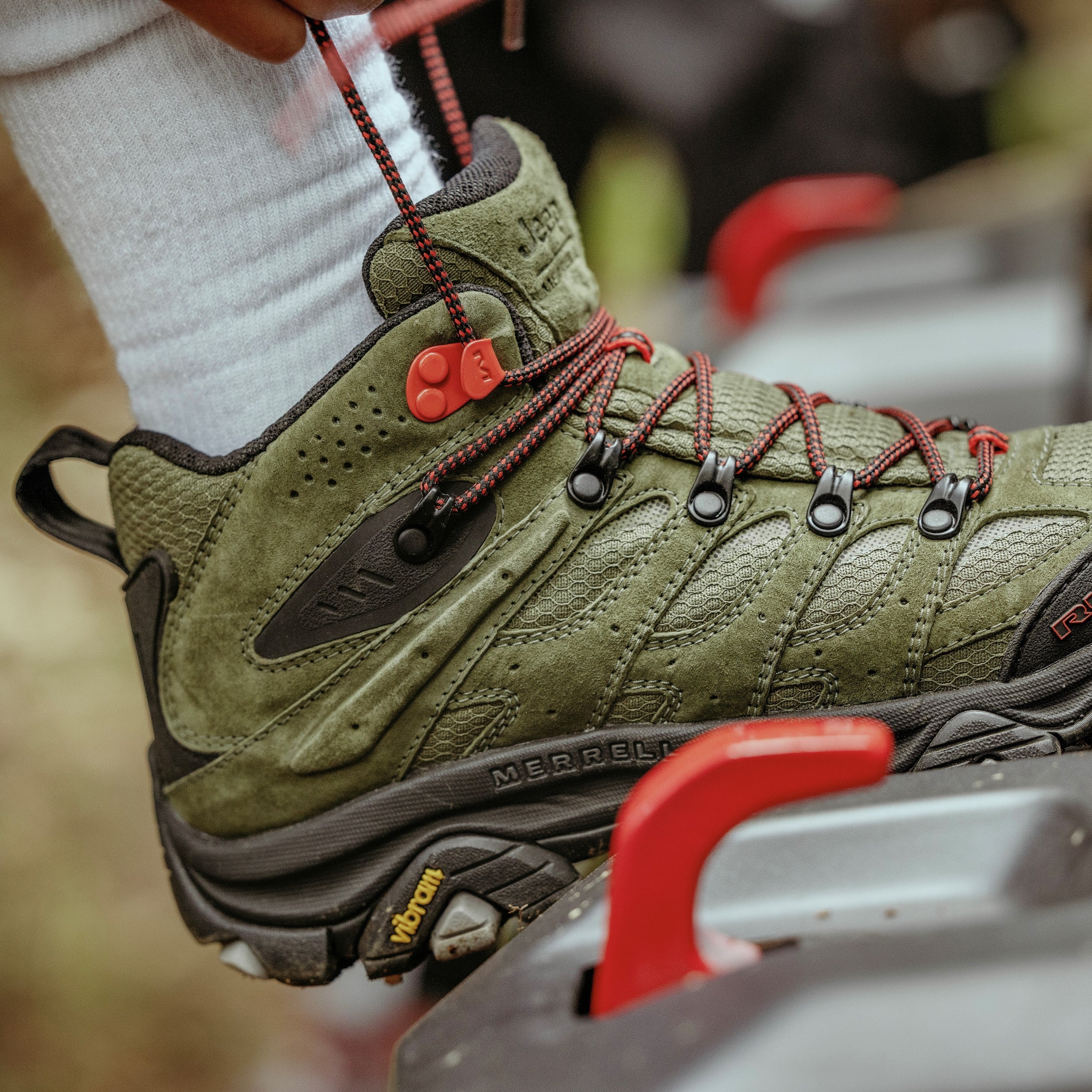 MOAB 3 MID × JEEP®モアブ 3 ミッド × ジープ®［メンズ］ 39