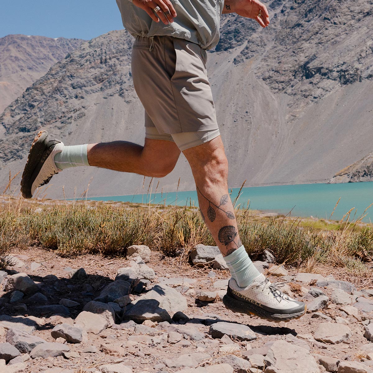 #カラー_STUCCO/BELUGA スタッコ/ベルーガ