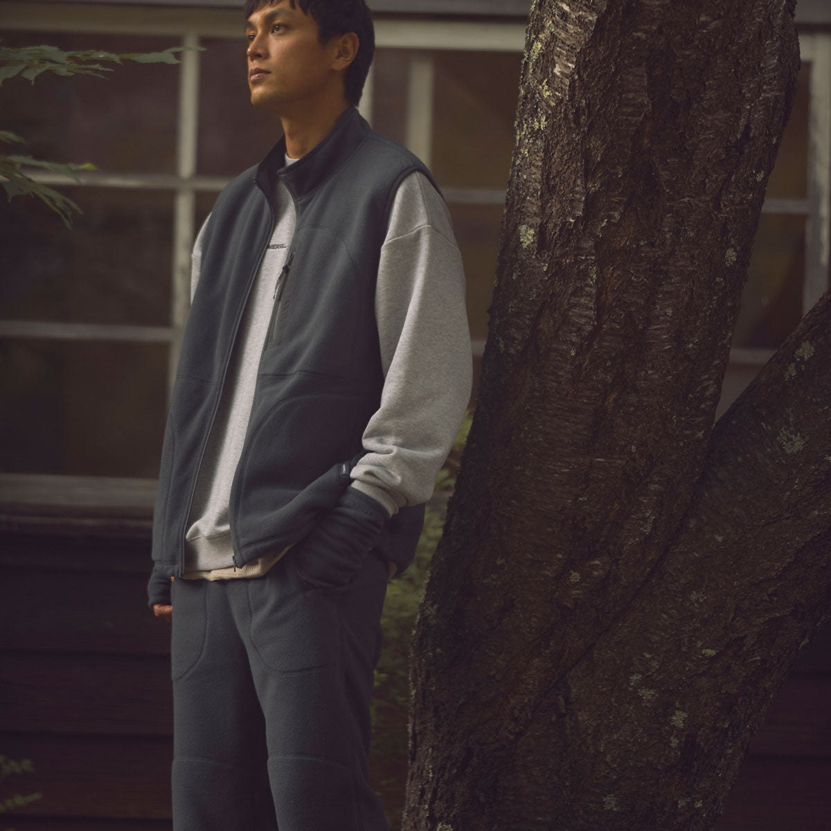 #カラー_CHACOAL チャコール